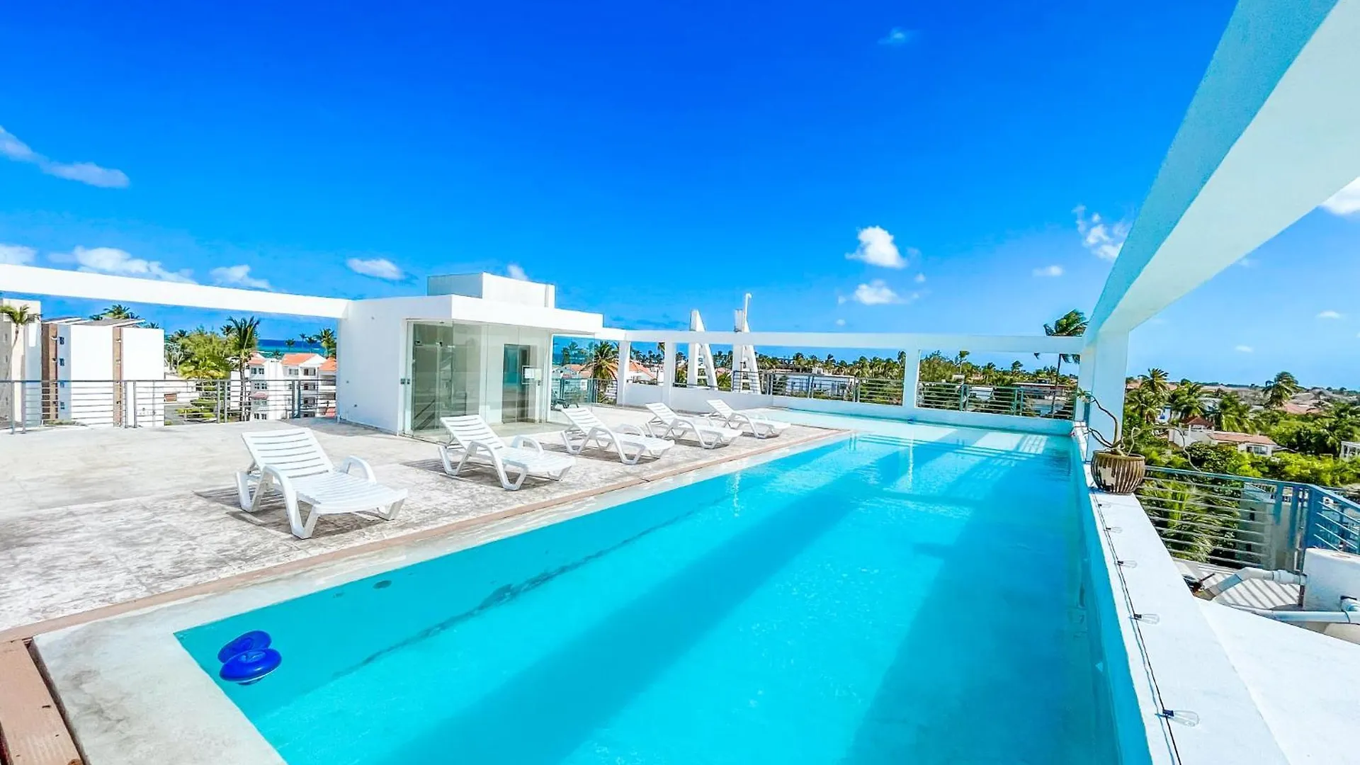 Rooftop Pool Studios Suites Ducassi Deluxe Hotel Beach Club & Spa Punta Cana