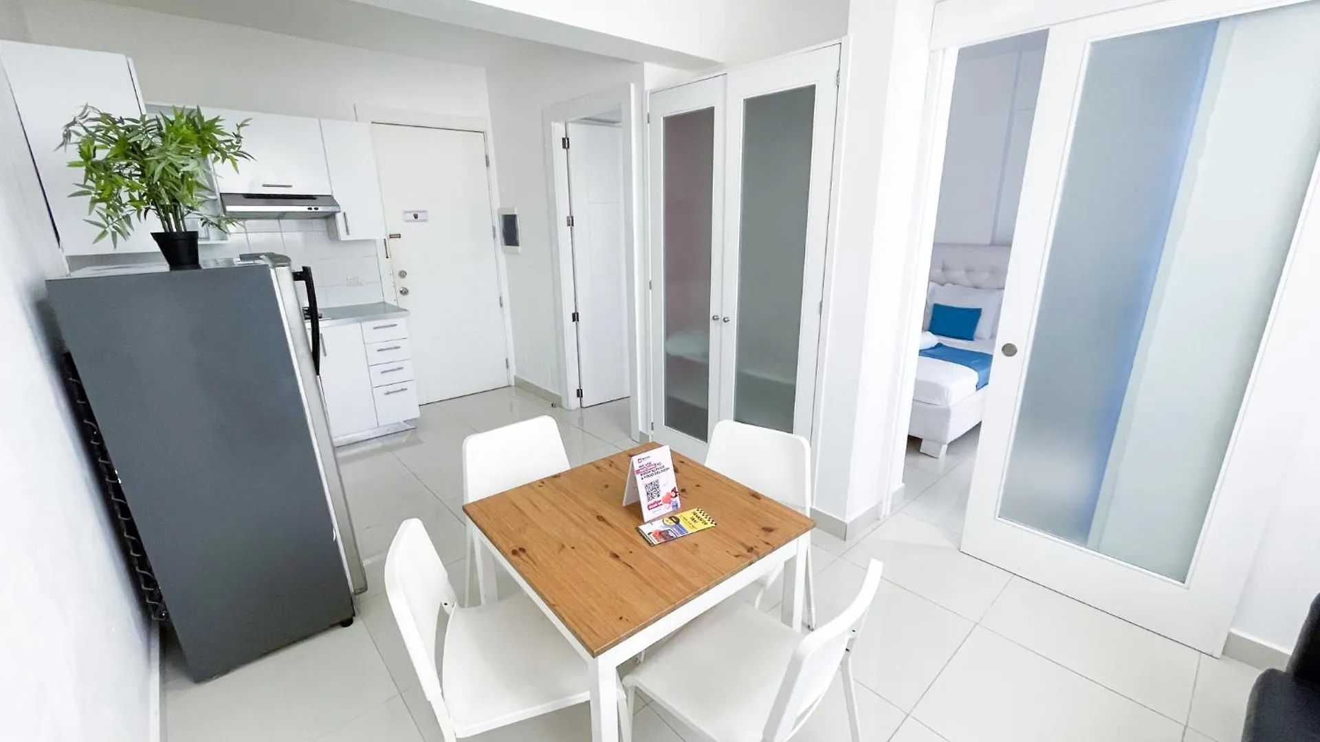 Rooftop Pool Studios Suites Ducassi Deluxe Hotel Beach Club & Spa بونتا كانا